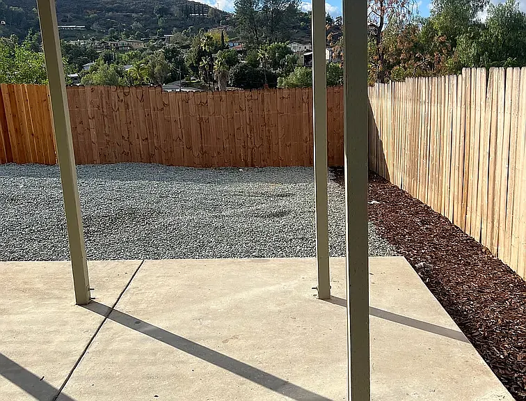 8800 Almond Rd — Photo 12
