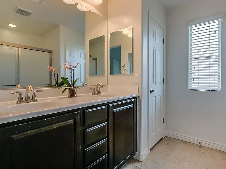 7934 S Abbey Ln — Photo 13
