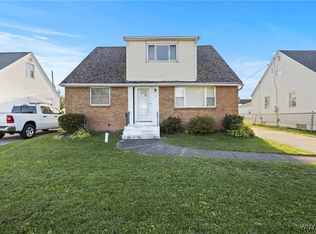 31 Wallace Ave, Cheektowaga, NY