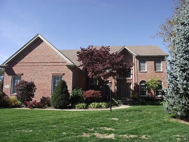 4651 Country Walk Ln photo 1