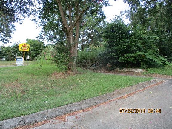 4th image of 320 S Randolph Ave