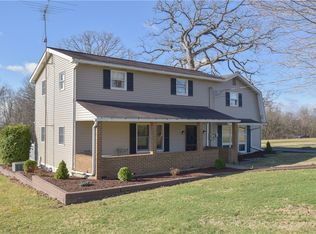 1042 Winfield Rd, Cabot, PA 16023