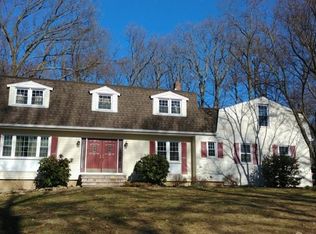 14 Andrews Rd, Randolph, NJ 07869