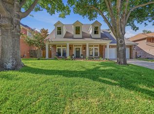 2908 Woodhaven Dr, Grapevine, TX 76051