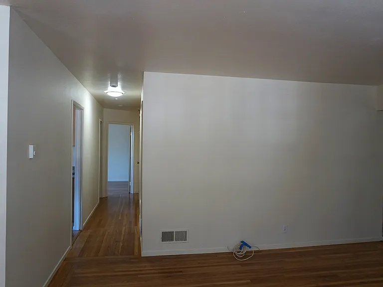 2201 Evergreen Dr — Photo 4