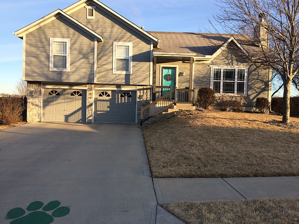 1st image of 15616 Iron Creek Dr