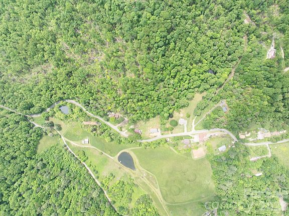 5th image of 99999 Moody Cove Rd #2