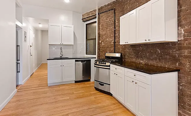 Rented by REAL New York | media 1