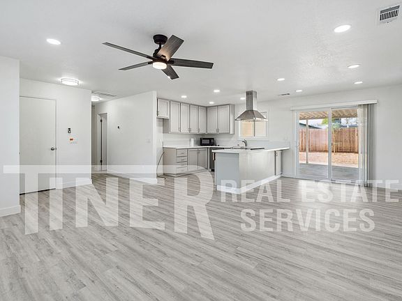 2nd image of 5012 Harebell Ct