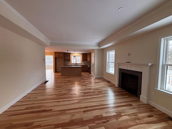 2nd image of 18 Edgewater Drive #33