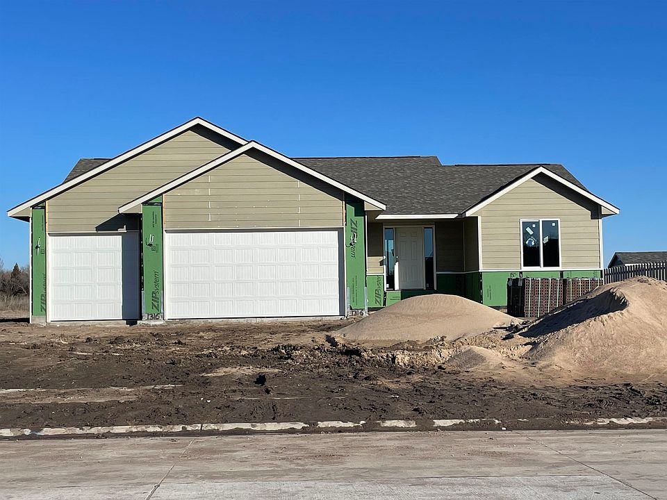 1st image of 1316 Main St