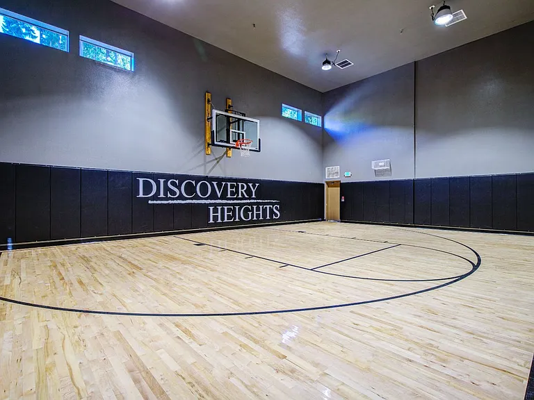 Discovery Heights — Photo 20