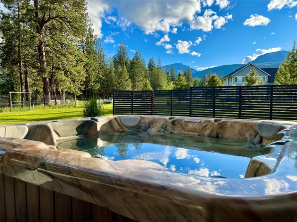 461 Sunrider Ln, Florence, MT 59833