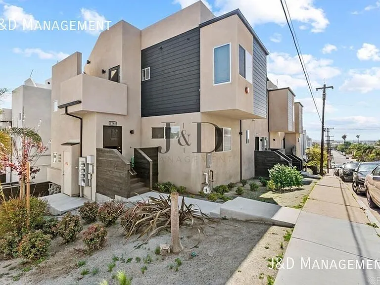 1134-1148 Fresno St — Photo 35
