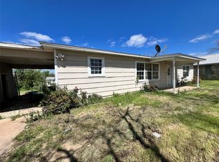 621 E Gentry St, Hamilton, TX 76531