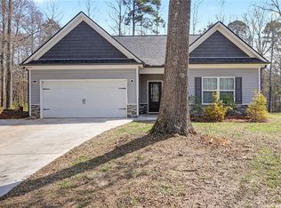 207 Snooky Dr, Dallas, GA 30157