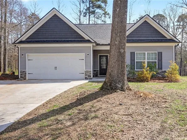 207 Snooky Dr, Dallas, GA 30157