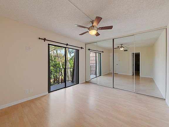 5th image of 3201 Spanish Wells Dr #29-C
