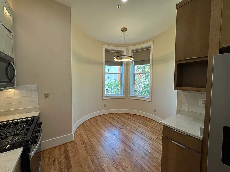 2031 Maryland Ave #1 — Photo 19