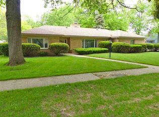 1114 James Ave, Rockford, IL 61107