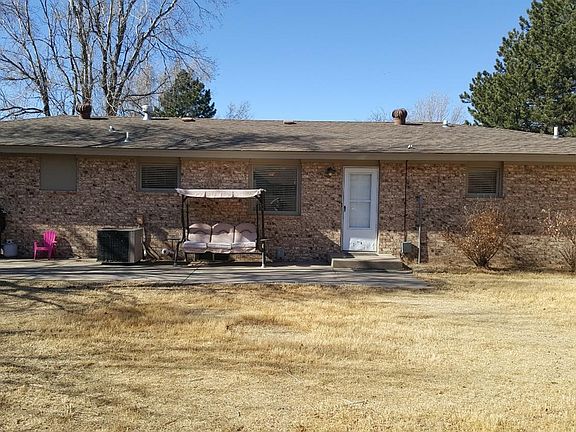 2nd image of 1604 N Glenellen Dr