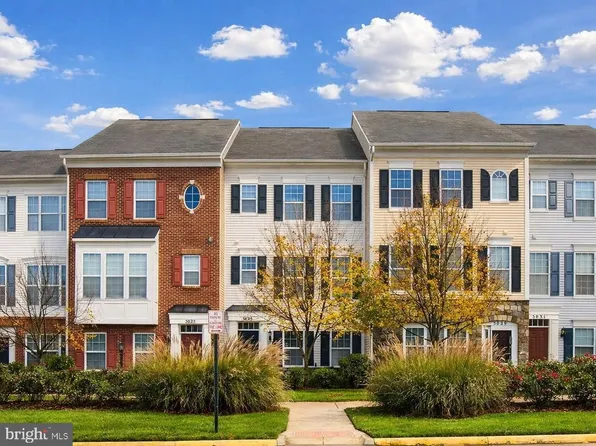 5027 Potomac Highlands Cir, Triangle, VA 22172