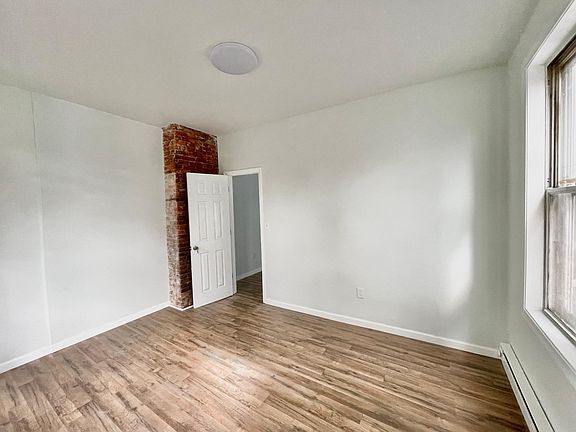 4th image of 2308 Cecil B Moore Ave #2R