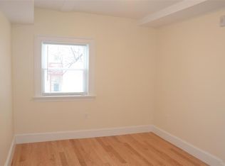 26 Putnam St #14, Somerville, MA 02143