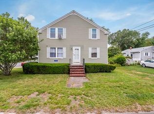 175 Middle Rd, Acushnet, MA 02743