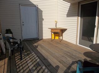 113 S Main St APT C, Wauconda, IL 60084