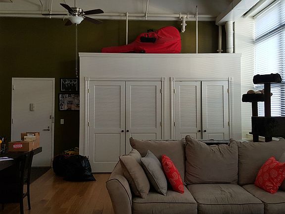 5th image of 300 Communipaw Ave APT 155