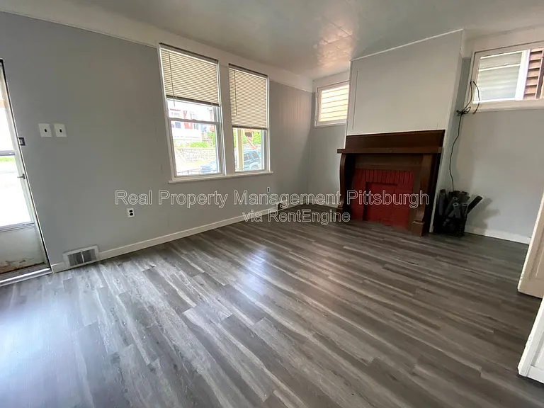 16 Marie Ave #1 — Photo 5
