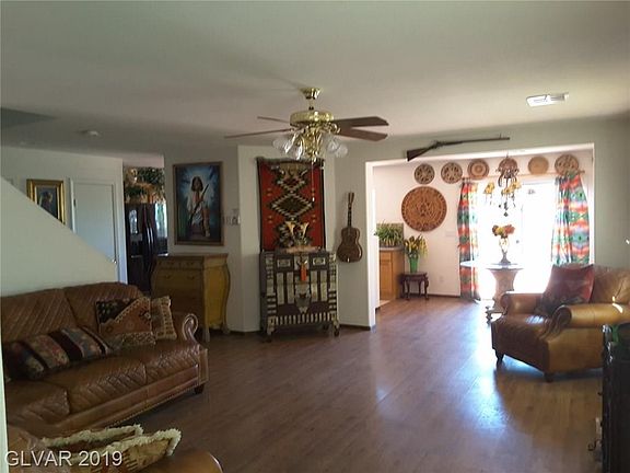 3rd image of 5428 Walcott Dr