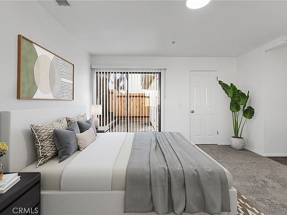 3rd image of 9286 El Bordo Ave
