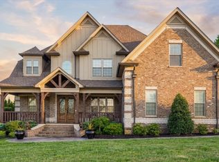 1807 Thompson Rd, Knoxville, TN 37932