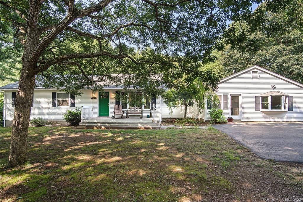 248 Chesterfield Rd, East Lyme, CT 06333 Zillow