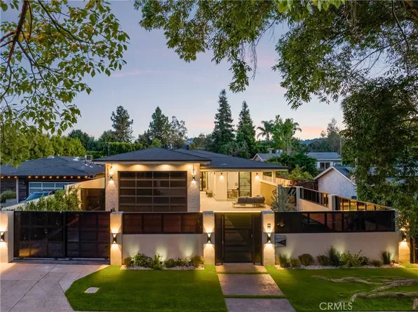 11826 Kling St, Valley Village, CA 91607