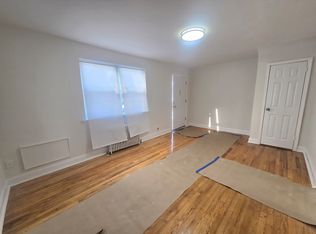 221-04 64th Ave #1, Oakland Gardens, NY 11364