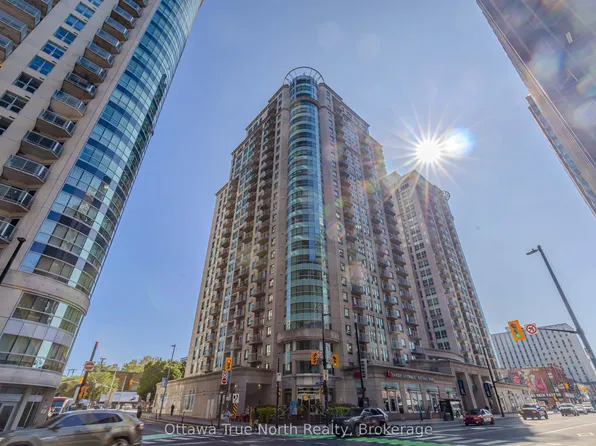 234 Rideau St #1903, Ottawa, ON K1N 0A9