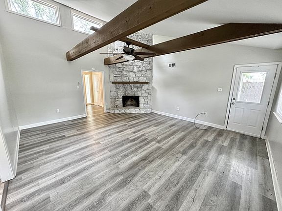 3rd image of 5785 Willow Springs Dr