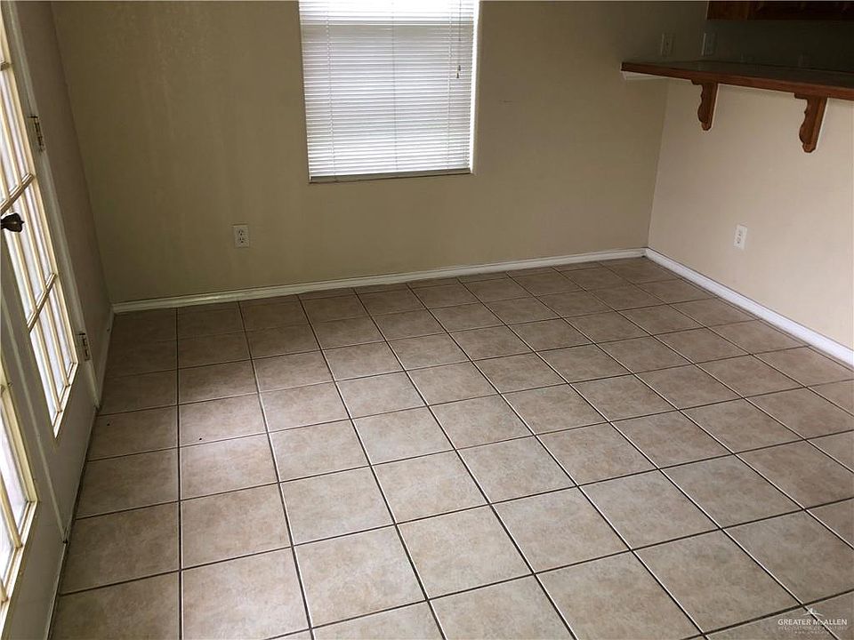 1st image of 3219 Grotto Dr