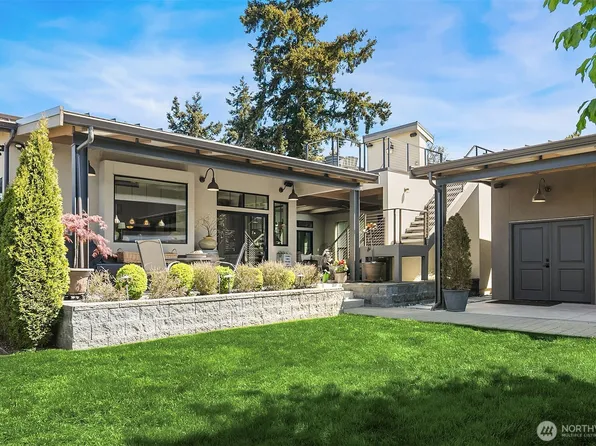 525 16th Avenue W, Kirkland, WA 98033