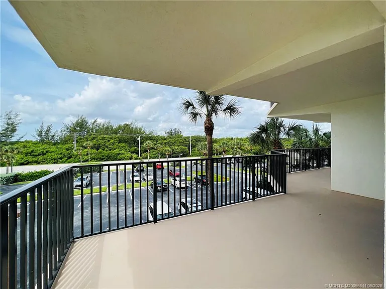 10044 S Ocean Dr #308 — Photo 37