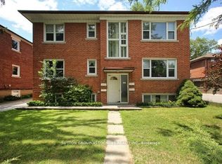 134 Grand Ave FLOOR 2, Toronto, ON M8Y 2Z5