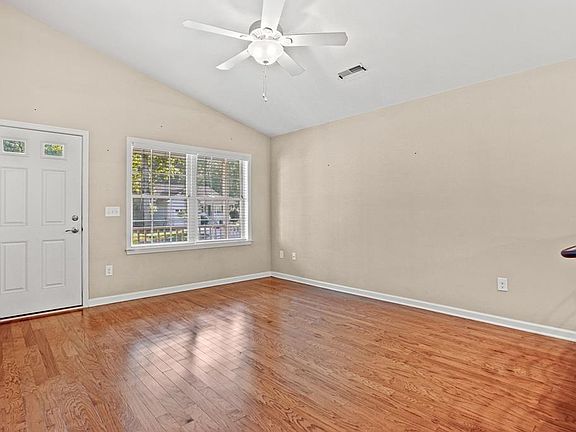 5th image of 37145 Wheelhouse Dr