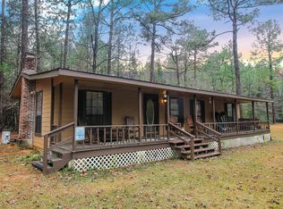 180 Grady Rd, Lucedale, MS 39452