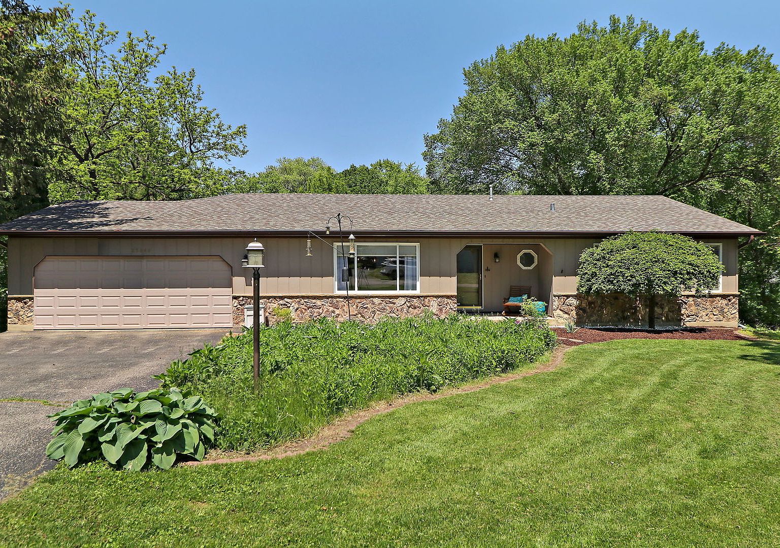 25440 W Highland Ave, Antioch, IL 60002 Zillow
