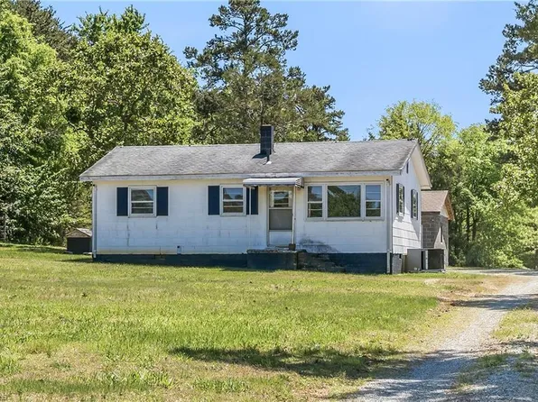 1422 Fitch Rd, Yanceyville, NC 27379