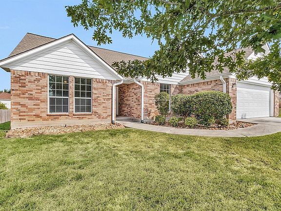 2nd image of 12534 Ridgecrest Dr