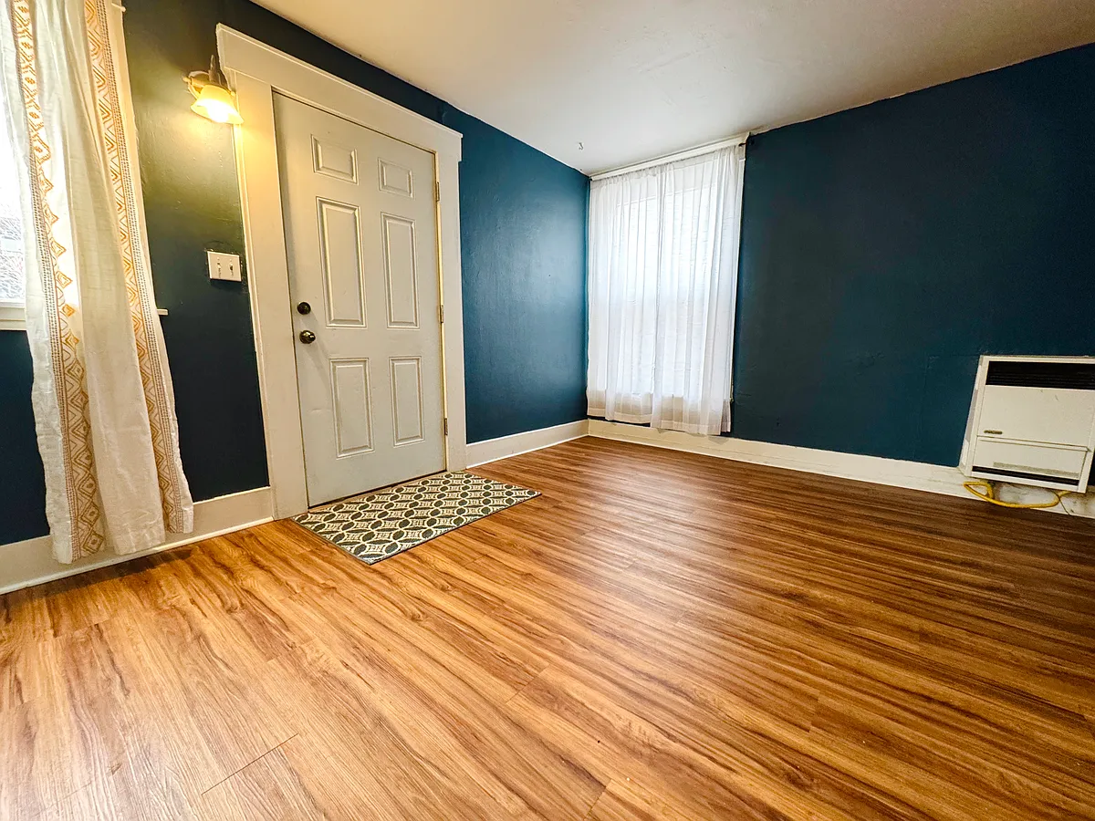 Building Photo - 4097 S Bannock St #2